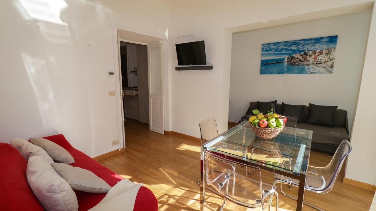 Sole, Terrazza, Centro Citta E Wi-Fi Veloce! Apartment Genoa Exterior photo